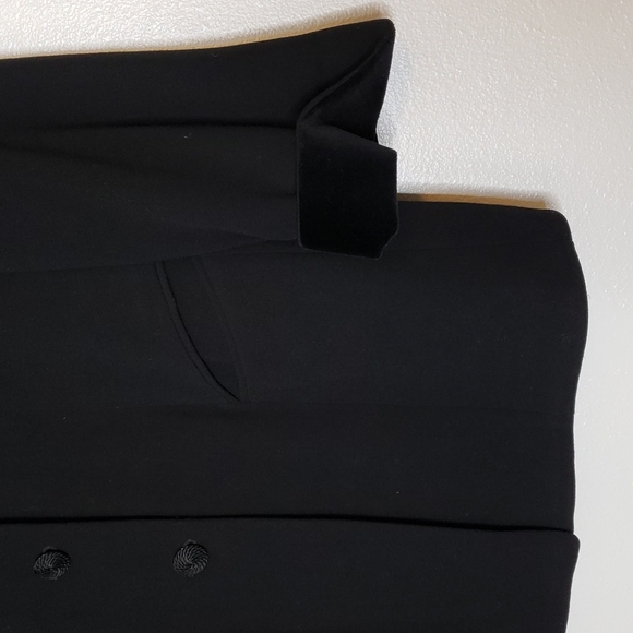 Salvatore Ferragamo Tuxedo Jacket Black Wool Suit Coat Velvet Collar Luxury Chic - Picture 8 of 16